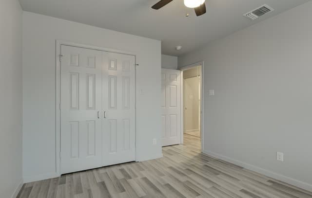 6626  Woodstock, San Antonio, TX 78223 — photo 15