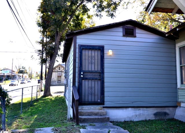 902 W Kings Hwy Unit 3, San Antonio, TX 78201 — photo 12