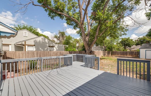 2007 W Mistletoe Ave, San Antonio, TX 78201 — photo 19