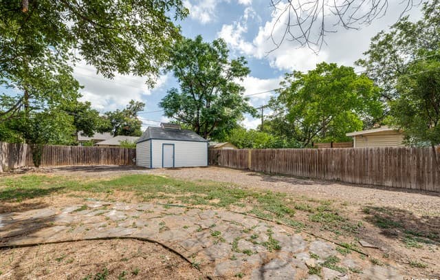 2007 W Mistletoe Ave, San Antonio, TX 78201 — photo 20