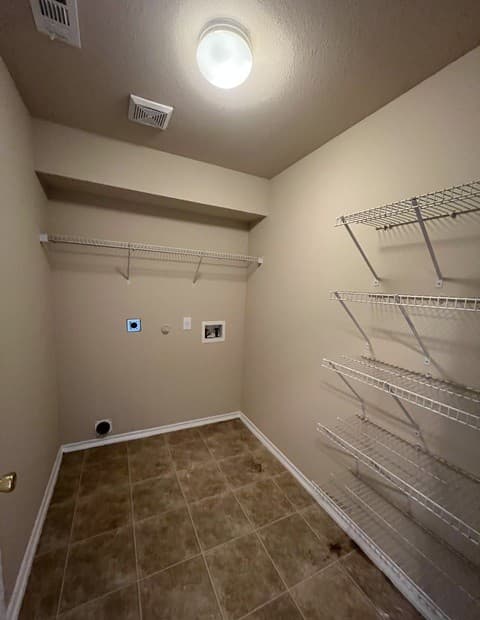 8952  Scarlet Creek, Universal City, TX 78148 — photo 17