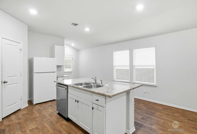 12226  Mulberry Crk, San Antonio, TX 78245 — photo 9