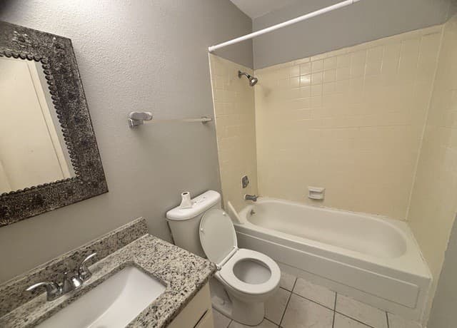 6850  Mickey Mantle Dr, San Antonio, TX 78240 — photo 10