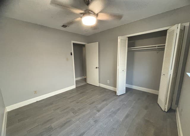 6850  Mickey Mantle Dr, San Antonio, TX 78240 — photo 7