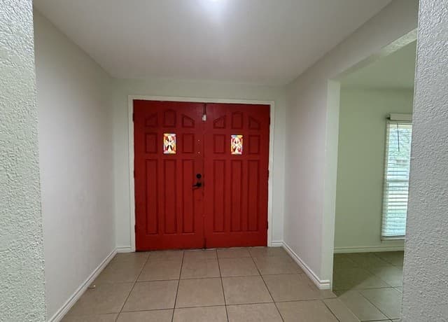 8707  Tamarisk, San Antonio, TX 78240 — photo 3