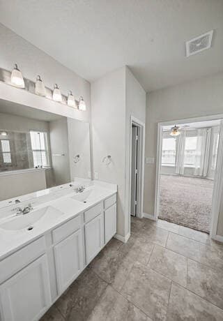 6810  Comanche Band, San Antonio, TX 78233 — photo 22