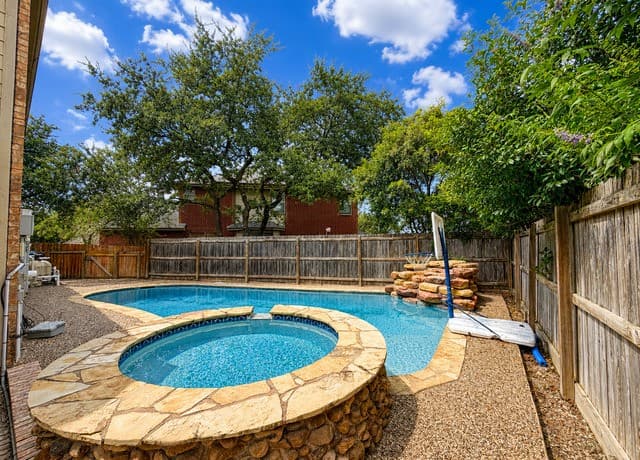 21810  Broken Elm, San Antonio, TX 78259 — photo 19