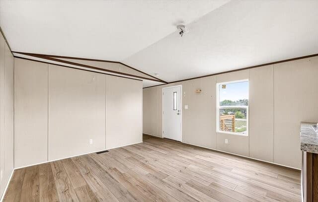 122  Amber Ln, Poteet, TX 78065 — photo 11