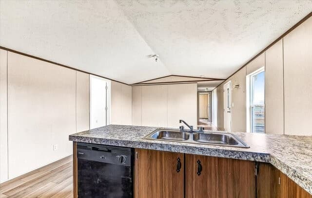 122  Amber Ln, Poteet, TX 78065 — photo 15