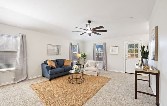 3953  Brook Hollow Dr, Schertz, TX 78154 — photo 10