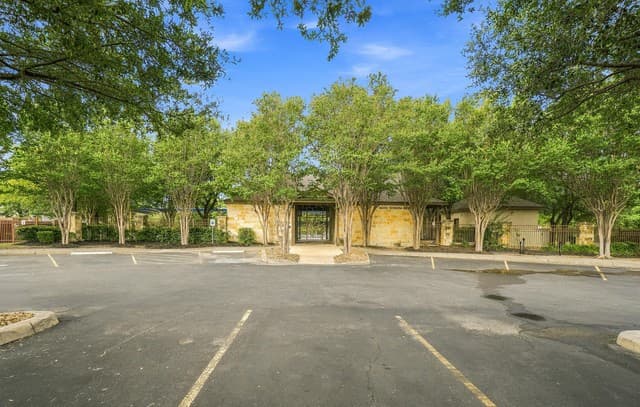 13506  Topaz Lk, Helotes, TX 78023 — photo 22