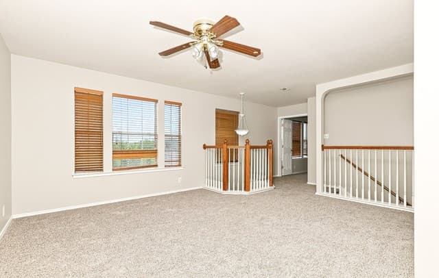 13506  Topaz Lk, Helotes, TX 78023 — photo 7