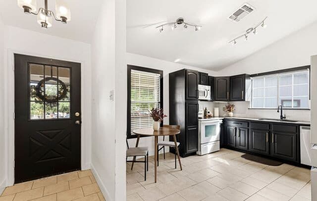14318  Cedar Moss, San Antonio, TX 78217 — photo 5