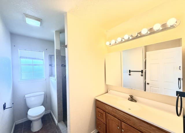 116  Palomino Trail, Natalia, TX 78059 — photo 13