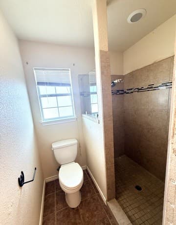 116  Palomino Trail, Natalia, TX 78059 — photo 14