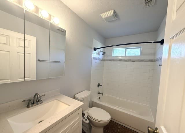 116  Palomino Trail, Natalia, TX 78059 — photo 21