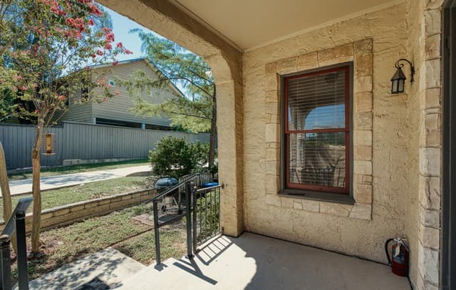 526  Pershing Ave Unit A, San Antonio, TX 78209 — photo 23
