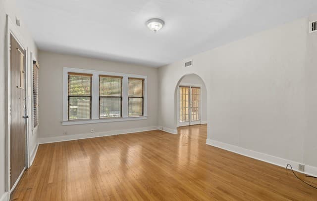 526  Pershing Ave Unit A, San Antonio, TX 78209 — photo 5