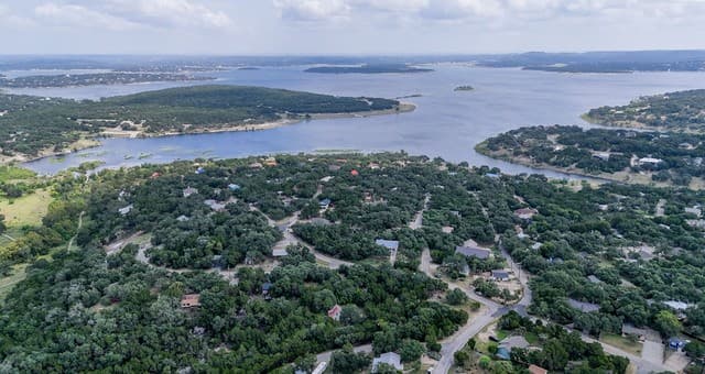 326  Cedar Dr, Canyon Lake, TX 78133 — photo 23