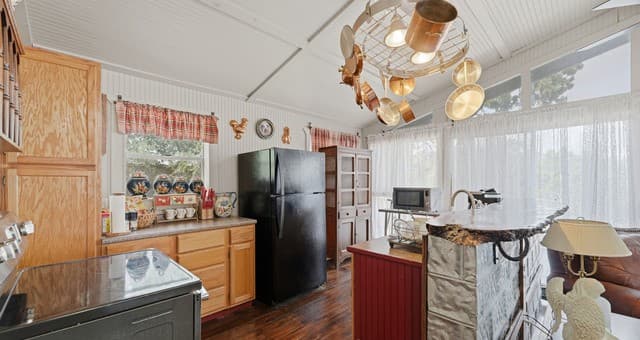 326  Cedar Dr, Canyon Lake, TX 78133 — photo 9