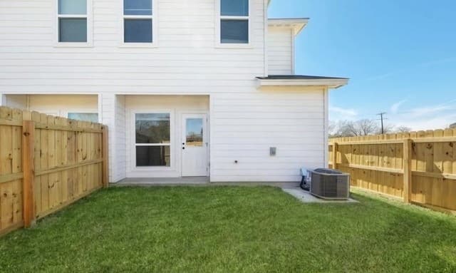 8623  Valentina Way Unit 102, San Antonio, TX 78245 — photo 10