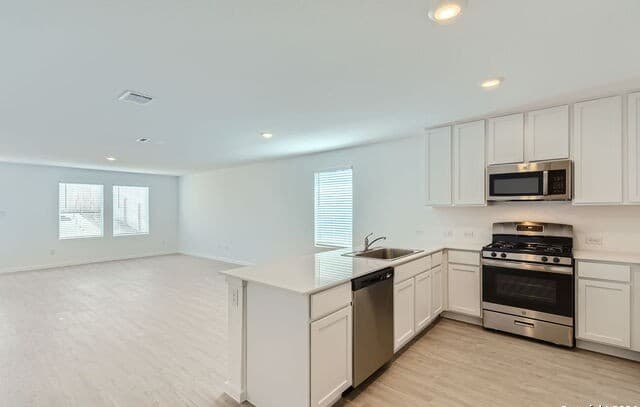 4018  Rock Mill Dam, San Antonio, TX 78245 — photo 5