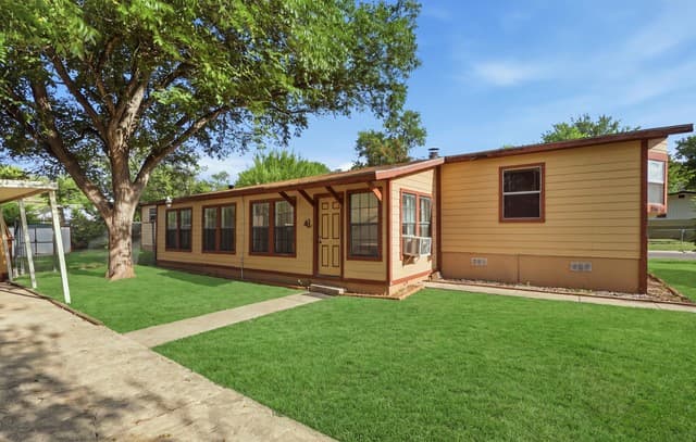 8561  Braewick Dr, San Antonio, TX 78239 — photo 3