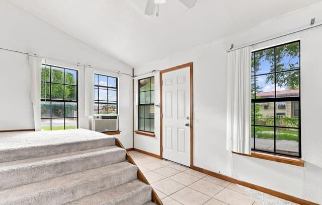 8561  Braewick Dr, San Antonio, TX 78239 — photo 7