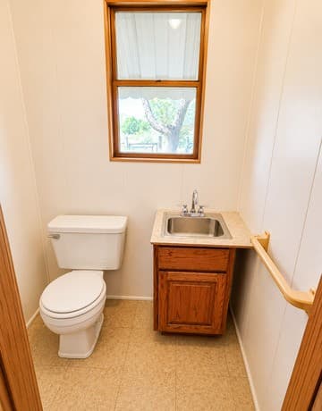 305  Waltom Ave, Jourdanton, TX 78026 — photo 15