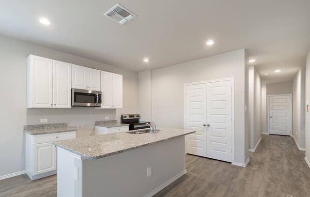 1149  Gracie Way, New Braunfels, TX 78112 — photo 4