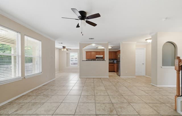 10202  Roseangel Ln, Helotes, TX 78023 — photo 8