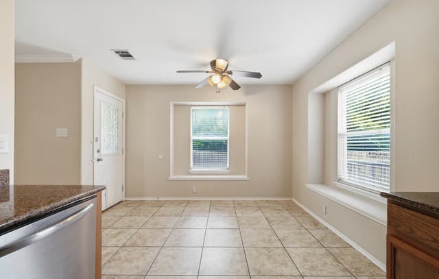 10202  Roseangel Ln, Helotes, TX 78023 — photo 9