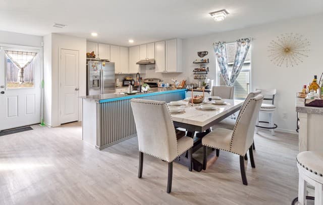 6910  Stellar Cv, San Antonio, TX 78252 — photo 11