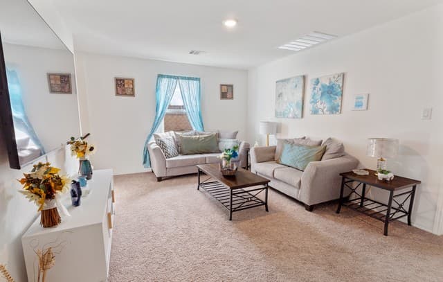 6910  Stellar Cv, San Antonio, TX 78252 — photo 16