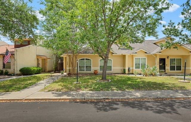 134  Sunnyland Dr, San Antonio, TX 78228 — photo 2