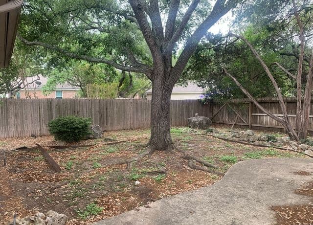 4410  Shavano Cross, San Antonio, TX 78230 — photo 20