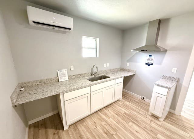 2630  Observation Drive Unit 2, San Antonio, TX 78227 — photo 5