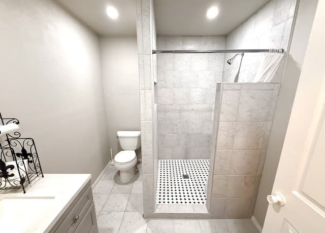 1820 W Southcross Blvd, San Antonio, TX 78211 — photo 8