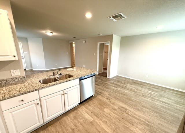 7614  Crestway Ridge, San Antonio, TX 78244 — photo 8