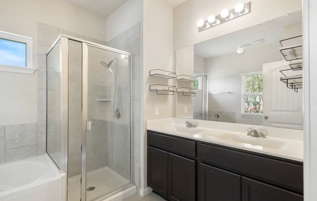 2185  Keystone Dr, New Braunfels, TX 78130 — photo 19