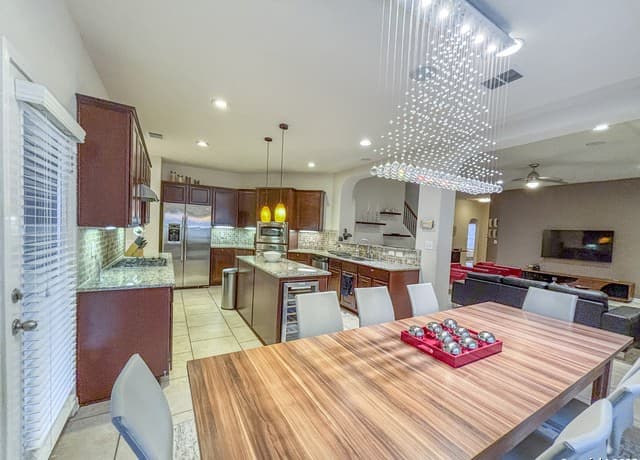 25010  Buttermilk Ln, San Antonio, TX 78255 — photo 14