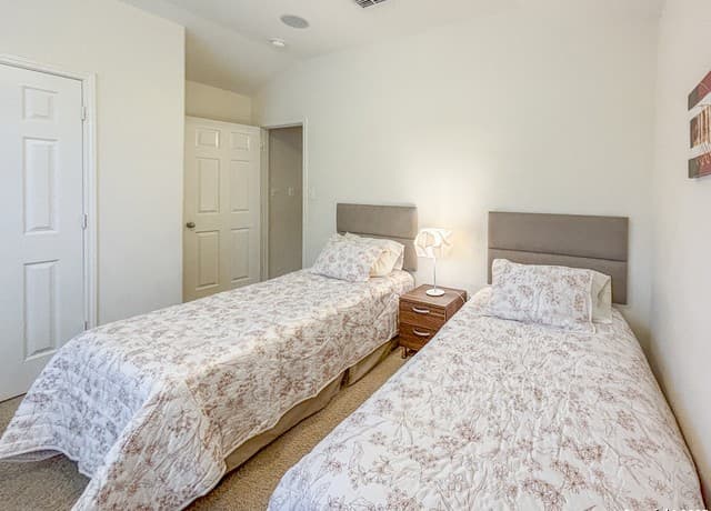 25010  Buttermilk Ln, San Antonio, TX 78255 — photo 23