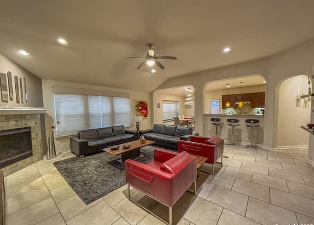25010  Buttermilk Ln, San Antonio, TX 78255 — photo 5