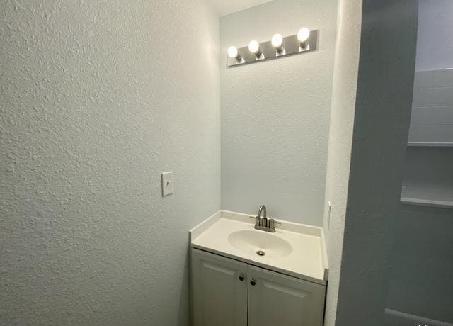 1632 S Hamilton St Unit 101, San Antonio, TX 78207 — photo 7
