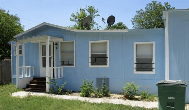 1730 W Poplar, San Antonio, TX 78207