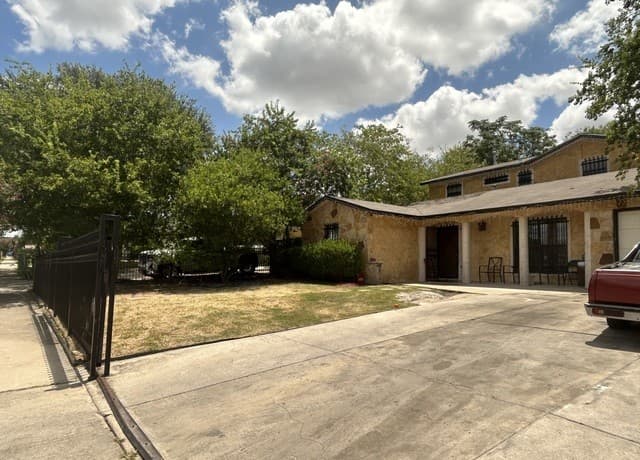 5314  Hemphill, San Antonio, TX 78228 — photo 4