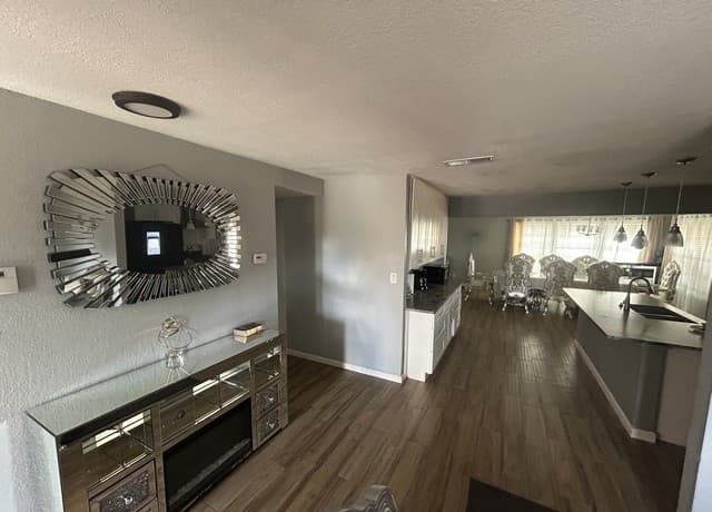 5314  Hemphill, San Antonio, TX 78228 — photo 5