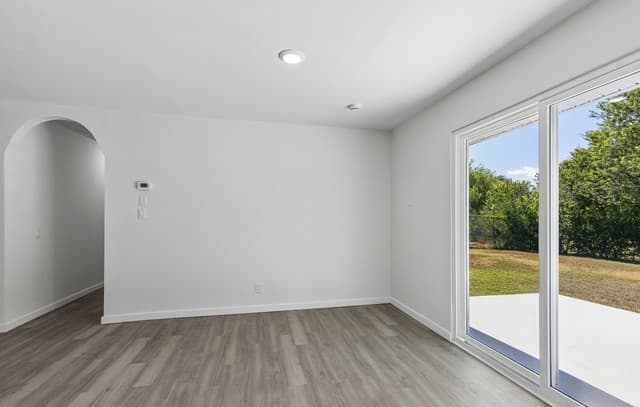 5530  Prairie Flower, San Antonio, TX 78242 — photo 10