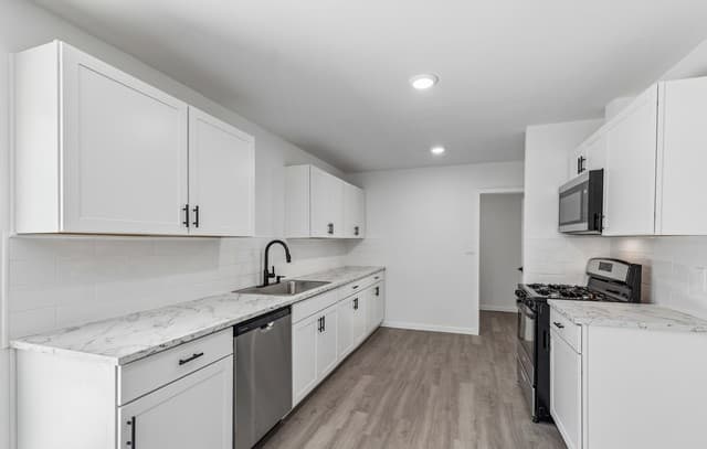 5530  Prairie Flower, San Antonio, TX 78242 — photo 11