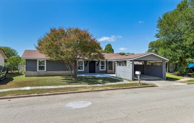 5530  Prairie Flower, San Antonio, TX 78242 — photo 4